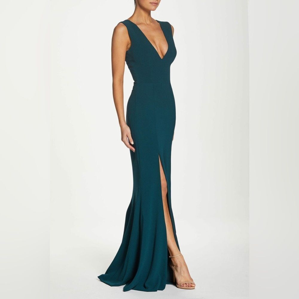 Dress The Population Sandra Gown in Pine - Picture 2 of 11
